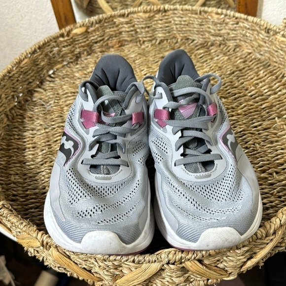 Saucony 15 running shoe ally quartz, purple & grey comfortable,lightweight,SZ 7W - Picture 6 of 8